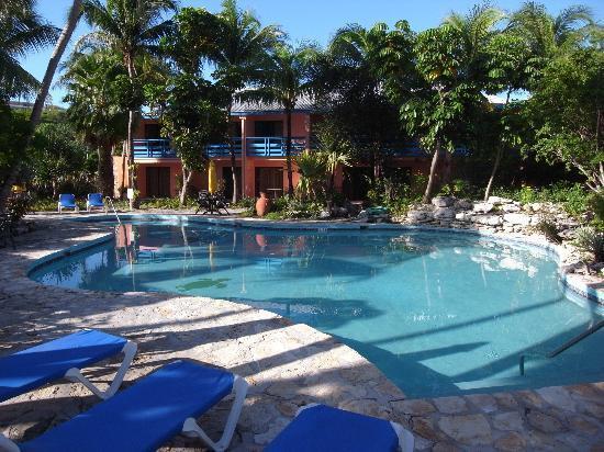 Turtle Cove Inn Providenciales Exterior photo